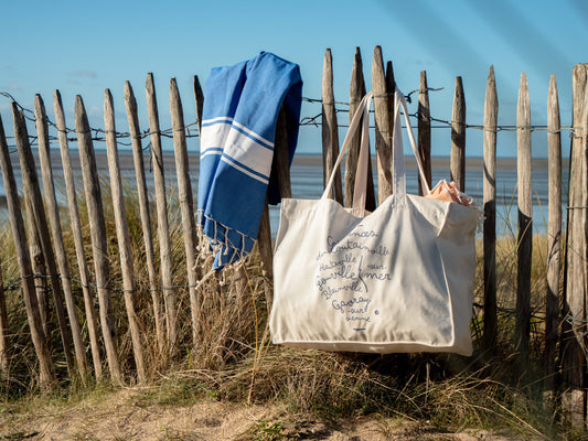 Sac cabas en coton : les villes emblématiques de Coutances mer et bocage