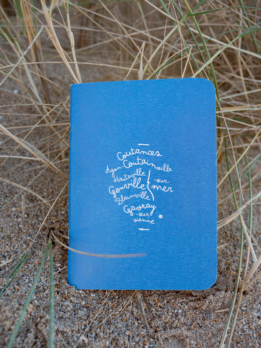 Petit carnet bleu : Les villes emblématiques de Coutances mer et bocage